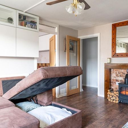 Lovely 1-Bedroom Property With Balcony In West End Glasgow Exterior photo